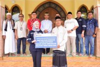 PT TIMAH Tbk Salurkan Bantuan untuk Masjid Agung Darussalam Belitung Timur