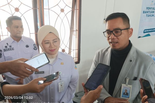 ‎Bank SumselBabel Syariah Salurkan Tujuh Kursi Roda ke Pemkot Pangkalpinang  ‎