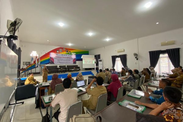 Program Literasi Guru Perkuat Kompetensi Pendidik
