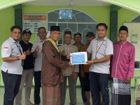 PT TIMAH Kembali Serahkan Bantuan untuk Masjid Nurul Huda