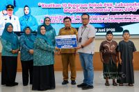 Hadirkan Khitanan Massal Gratis bagi Puluhan Anak