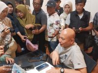 ‎Kelangkaan BBM Rugikan UMKM hingga Anak Sekolah