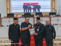 ‎Rapat Paripurna Sempat Diskors Dua Kali