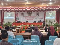 Mendengarkan Pidato Kenegaran Presiden HUT ke-81 Kemerdekaan RI