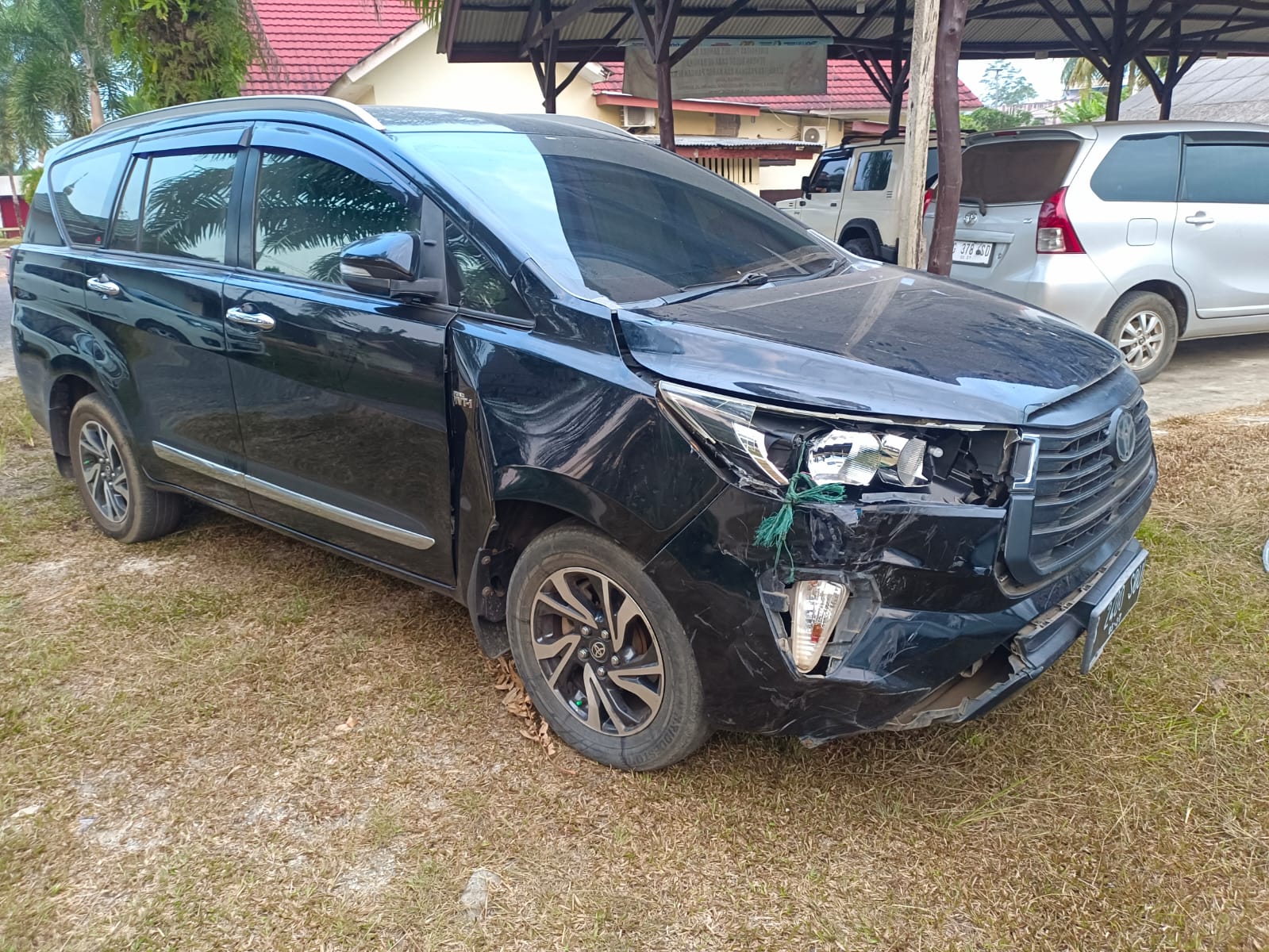 Adu Innova Reborn Lawan Yamaha Mio