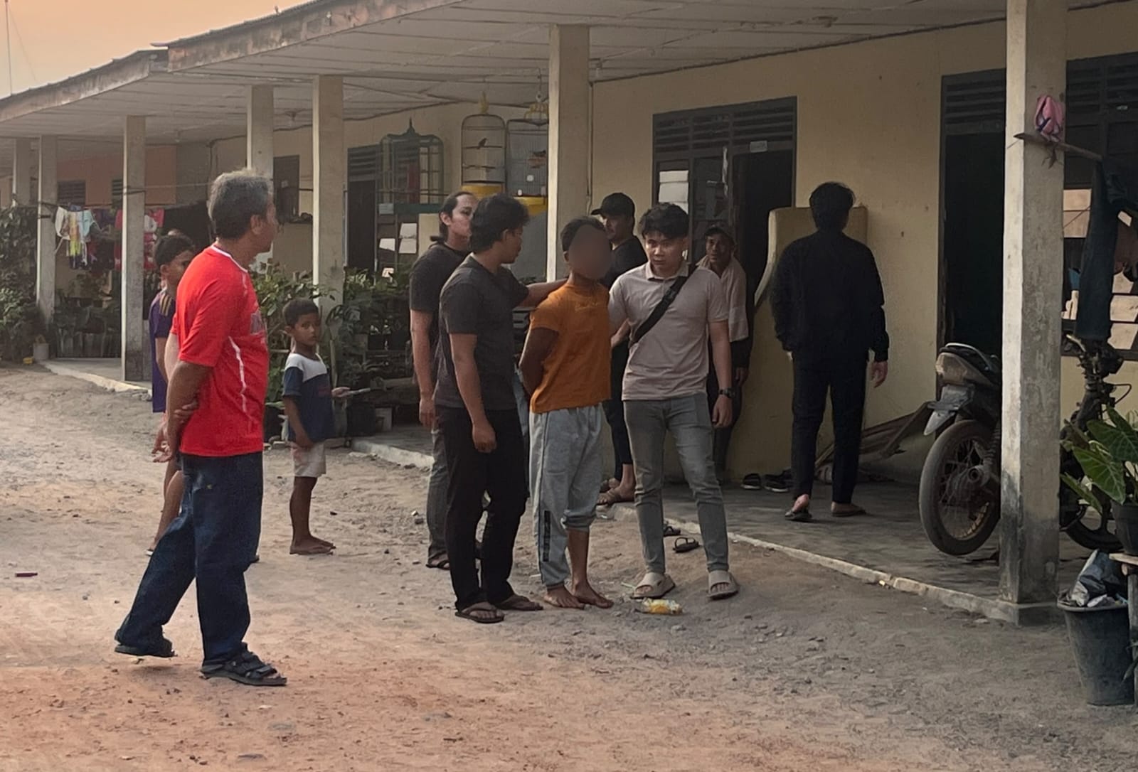 Pekerja Kebun Ditangkap Polisi