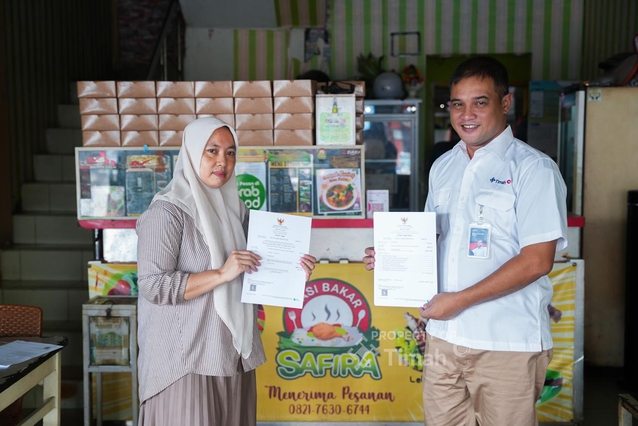 Bantu UMKM Nasi Bakar Safira Tingkatkan Kepercayaan Konsumen