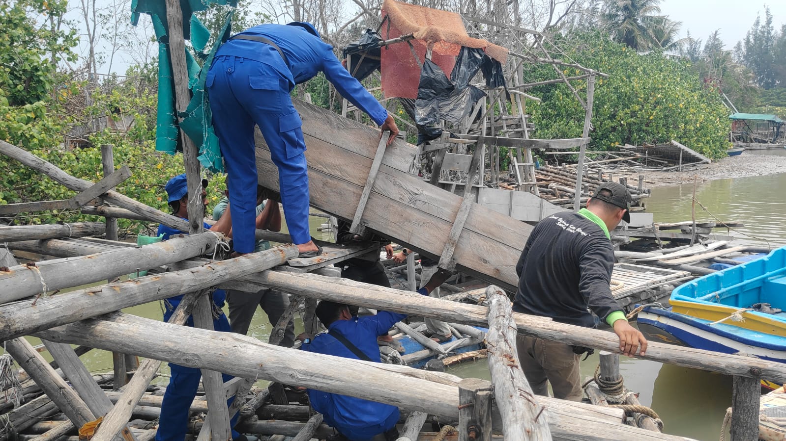 Tambang di DAS Jalan Laut Beraktifitas Tanpa Izin